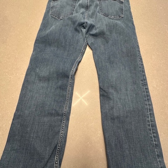 Banana Republic Men's Slim Fit 38x32 Straight Leg Medium Wash - Picture 6 of 7